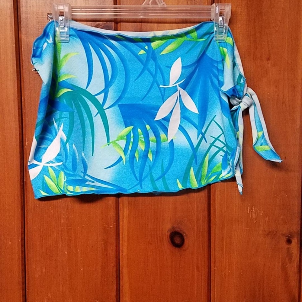 Swimsuit coverup